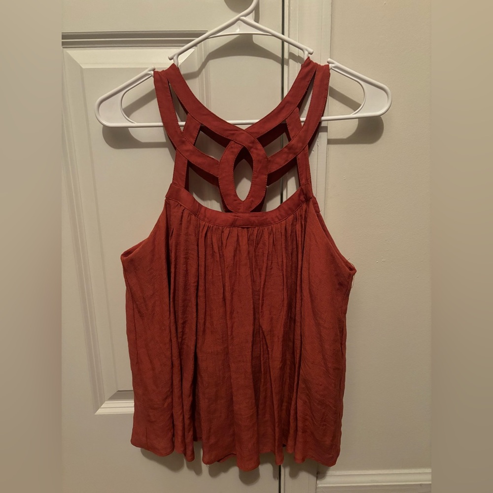 Pretty design tank top bought from Lizard thicket size small.